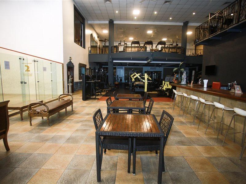 Colosseum Hotel Boutique y Spa Dar es Salaam Exterior foto