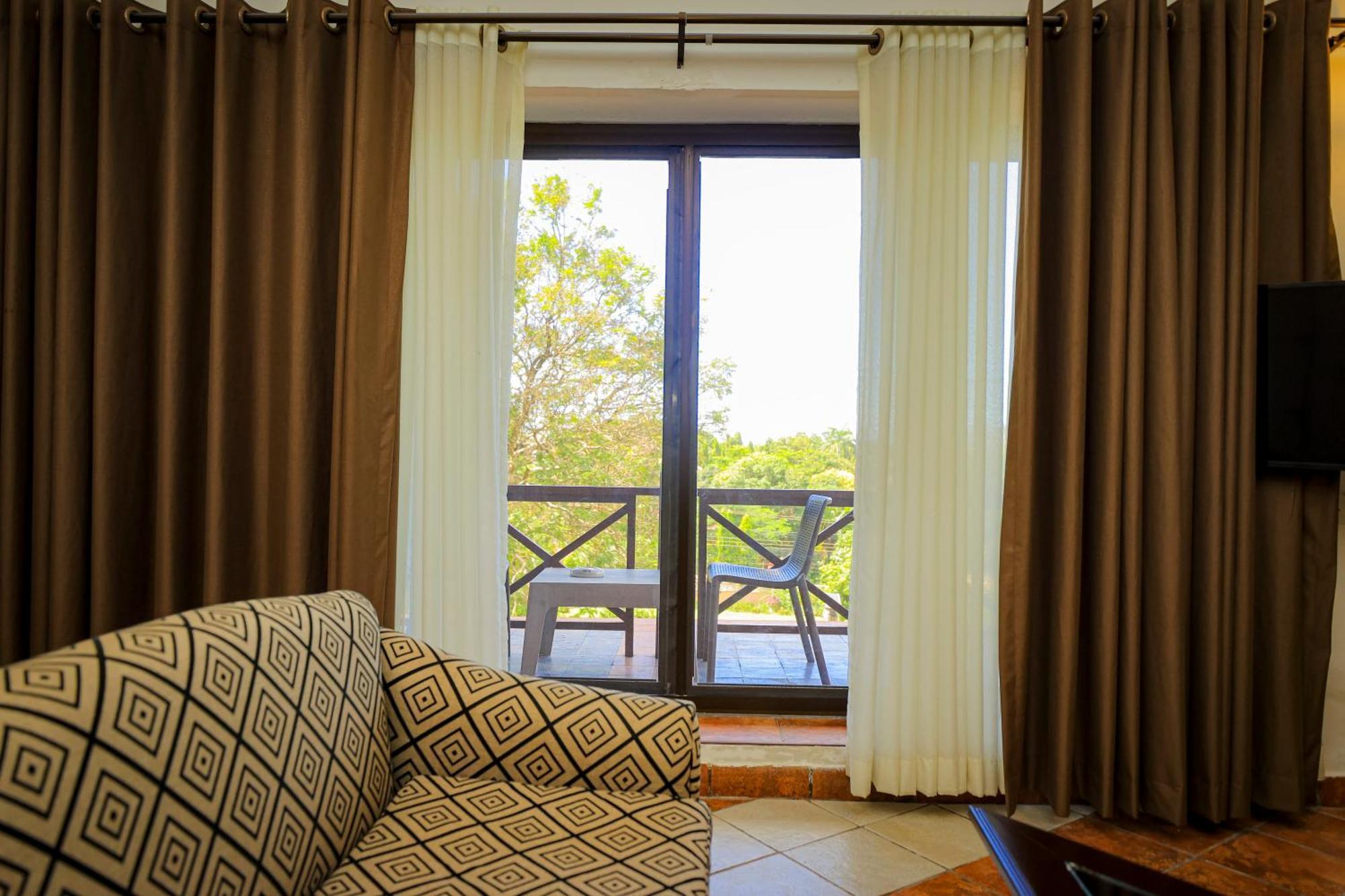 Colosseum Hotel Boutique y Spa Dar es Salaam Habitación foto